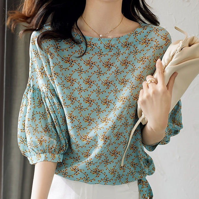 Women's Cropped Lantern Sleeve Floral Top